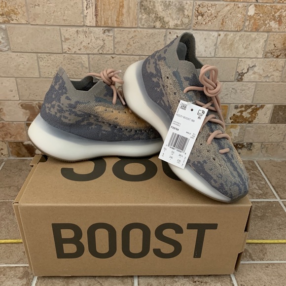 Yeezy mist 380 sneaker collection kids tees matches